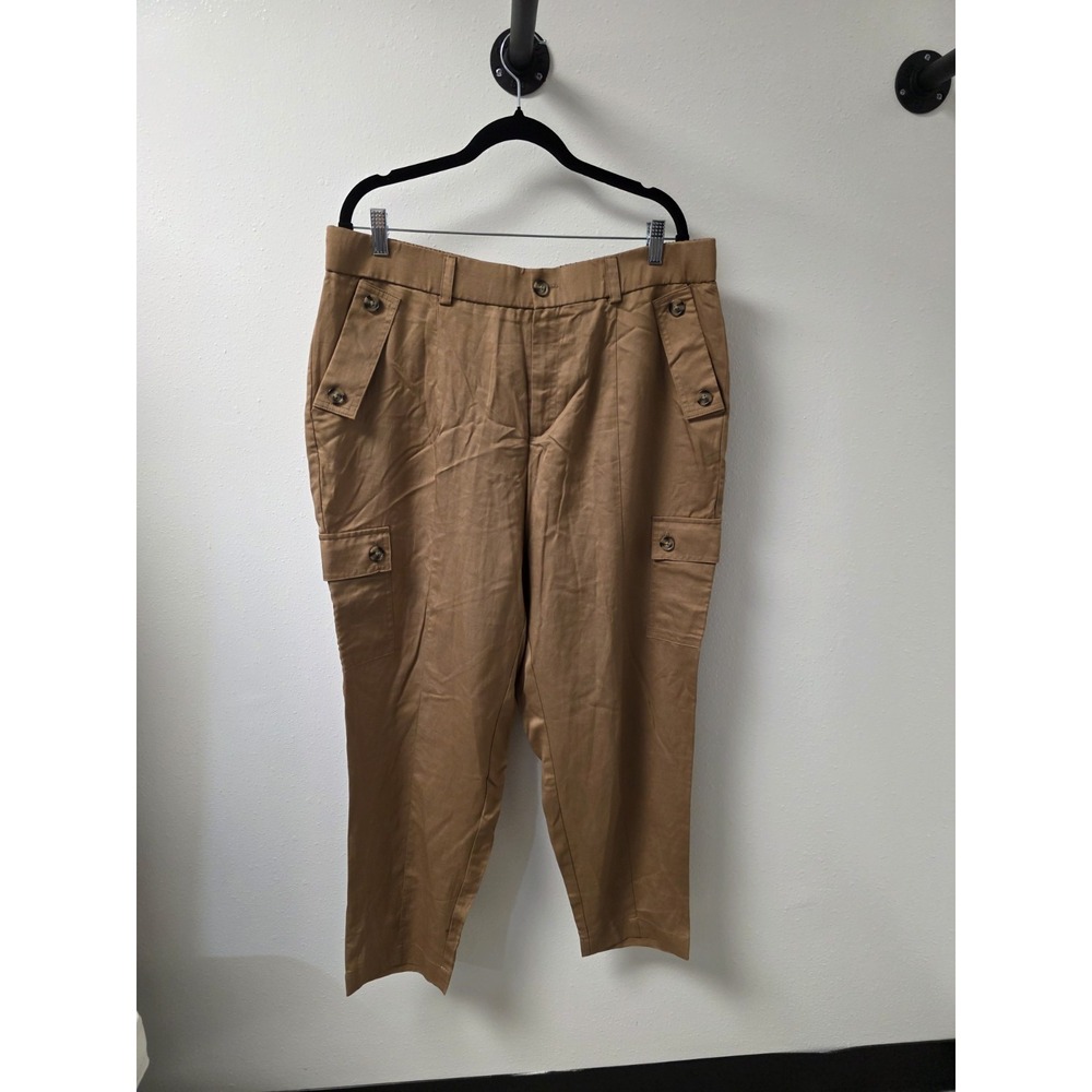 Torrid‎ Women's Size 14R Brown Cropped Cargo Pants Linen Blend Button Pocket